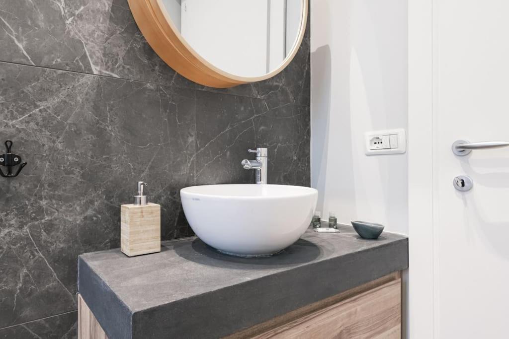 Apartment Easylife - Stunning In Repubblica *