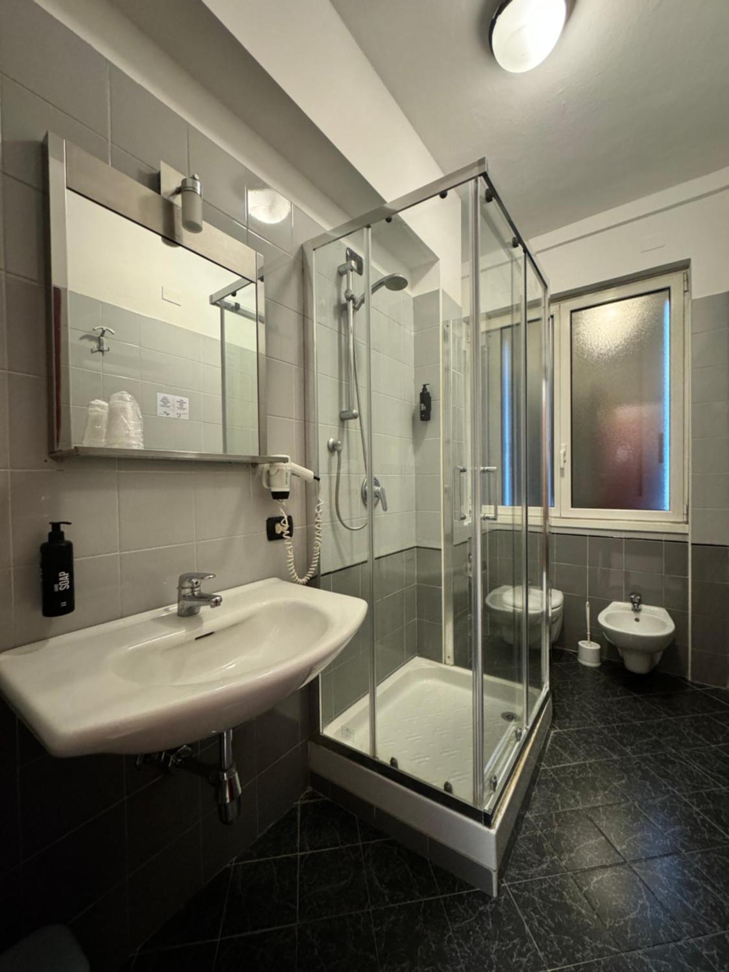 Parma Hotel 2*