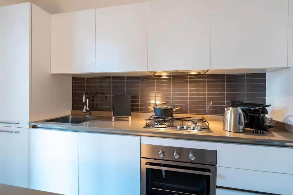 - Relax Con Terrazzo Apartamento