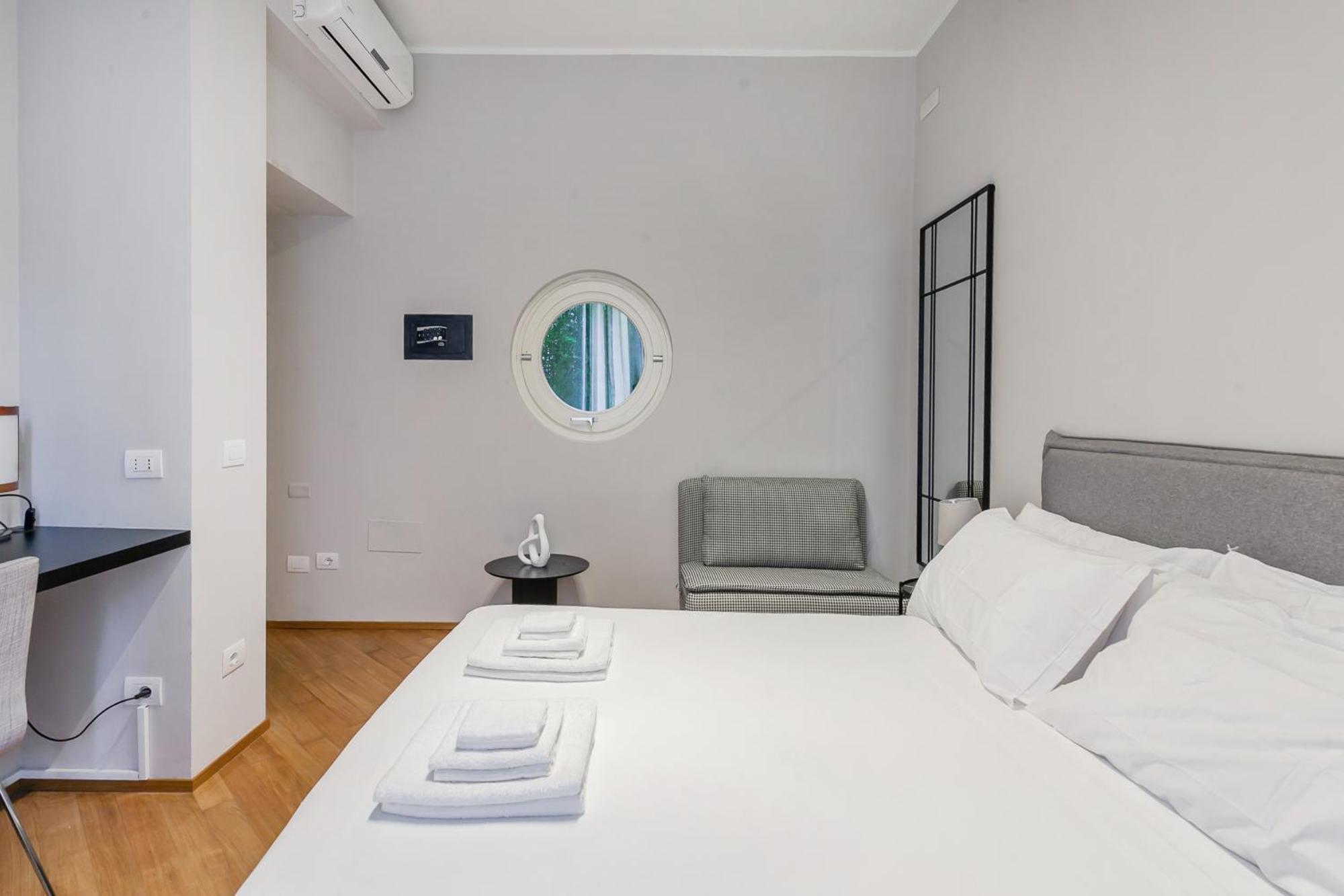 San Babila Prestige - A Few Steps From Duomo Apartamento