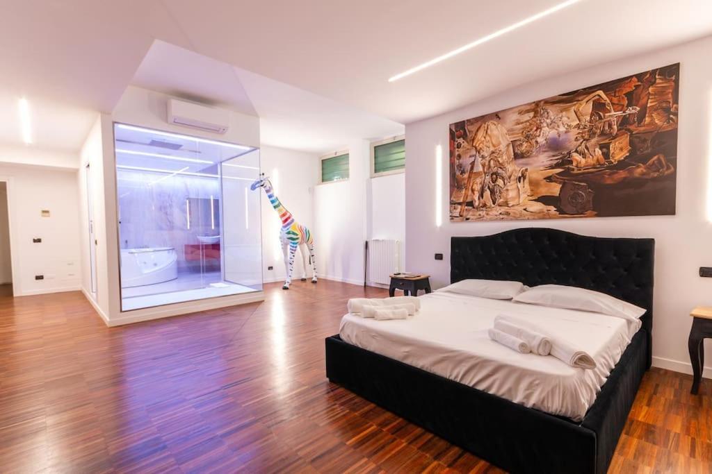 Luxury & Art A Due Passi Dall'universita Bocconi *