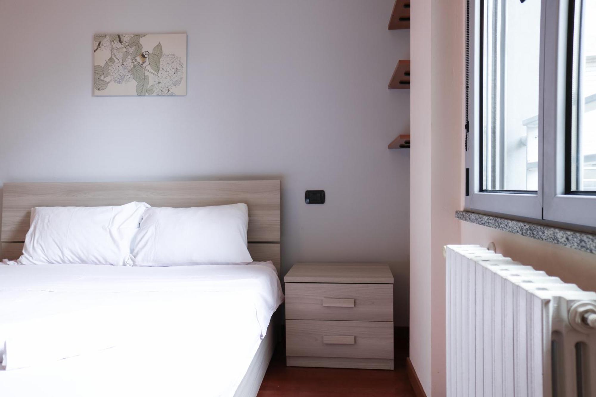 Urban Balcony Hideaway - 3 People * Milan