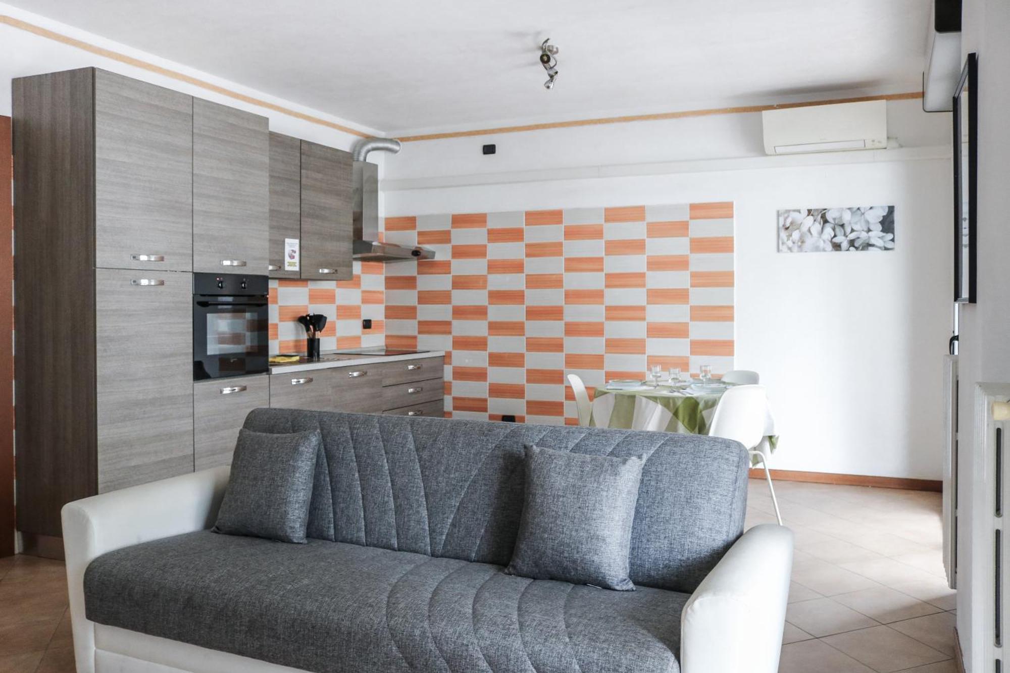 Urban Balcony Hideaway - 3 People Milão