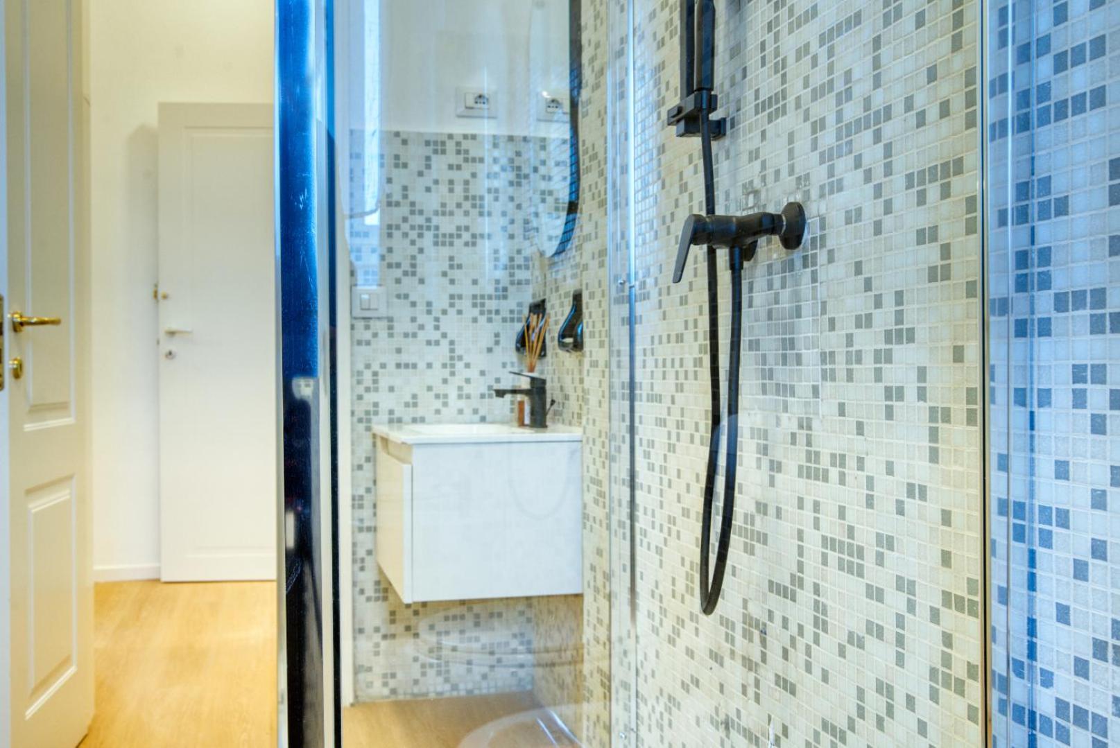 Italianflat - Elegant With Balcony In Navigli Guest house *
