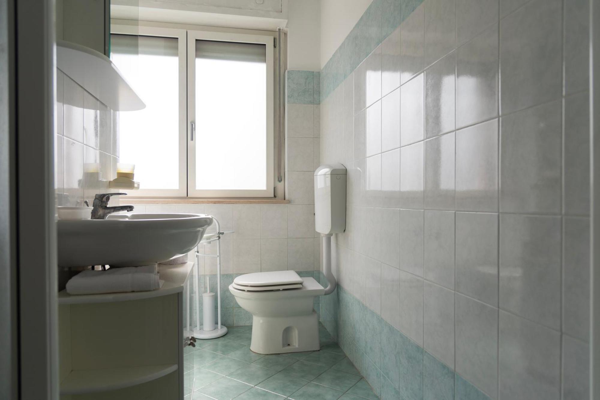 Youhosty - Trasimeno 40 Apartment *