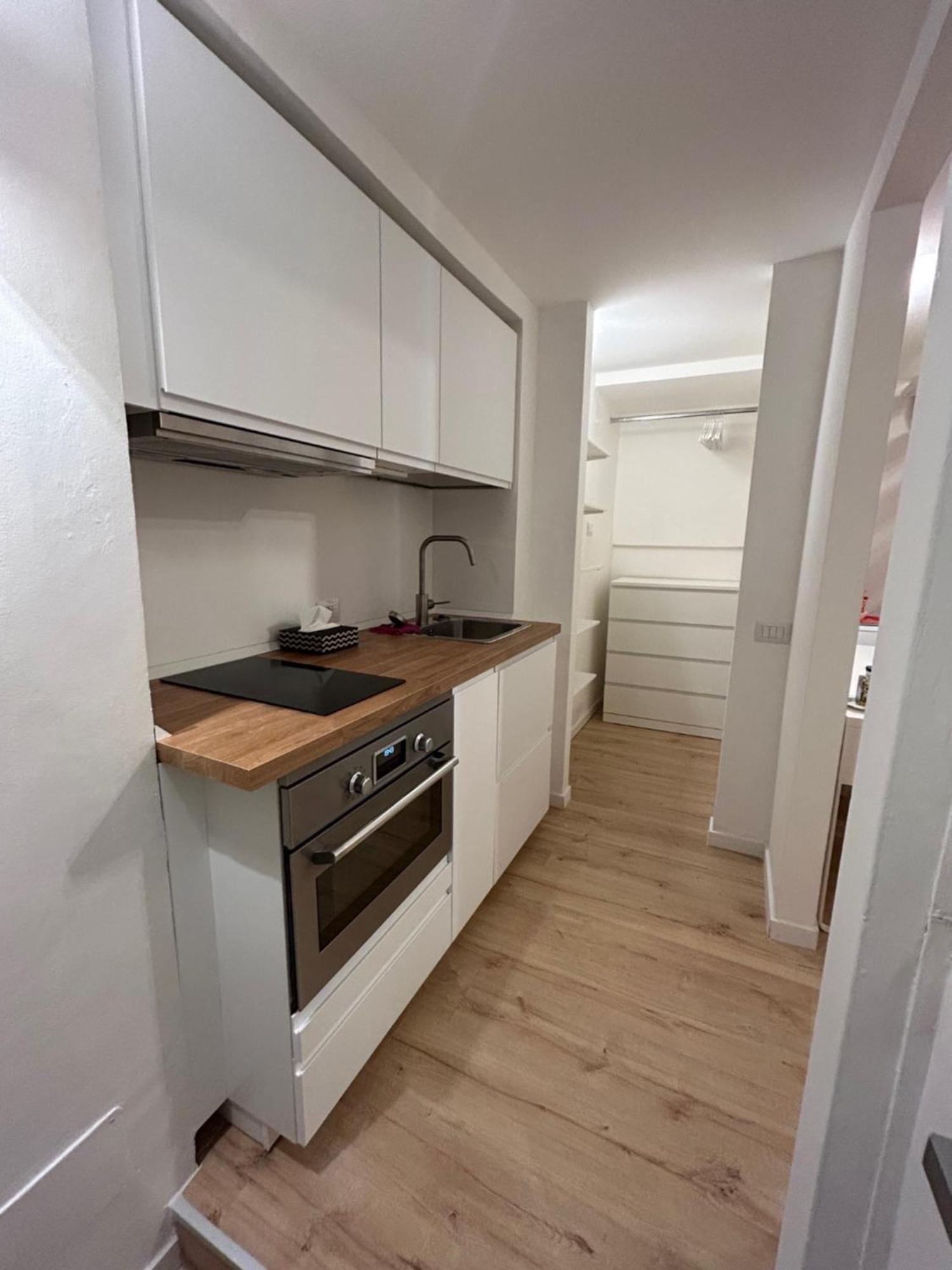 Apartment Near Bocconi Milan