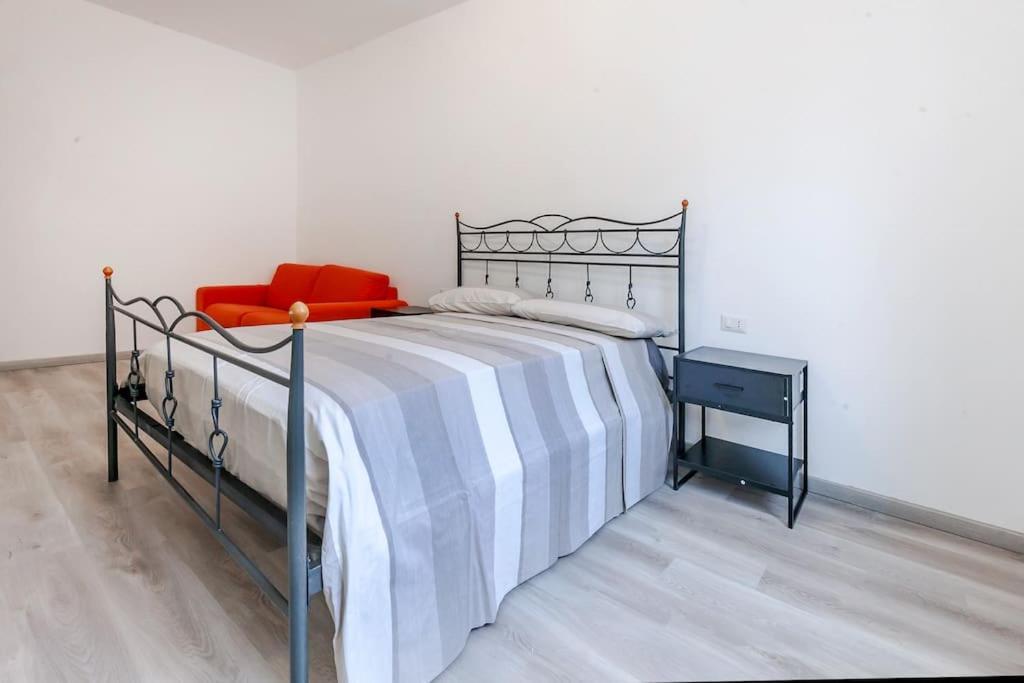 Apartment Bicocca Metro House Milan