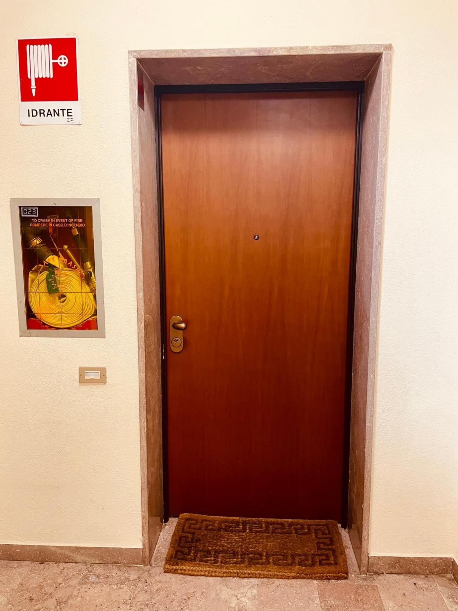 Appartamento Nuova E Comoda Milano
