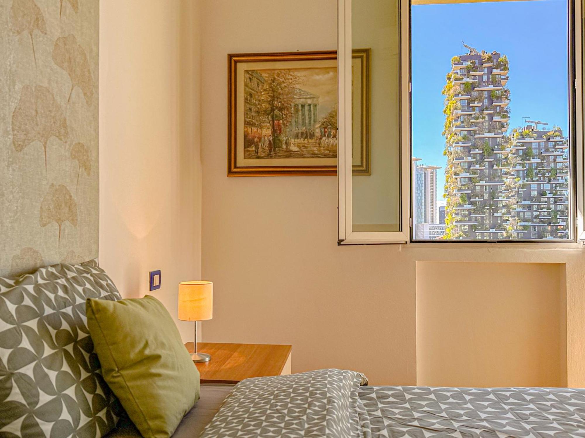 De Benedetti - Vista Fantastica - 2 * Milan