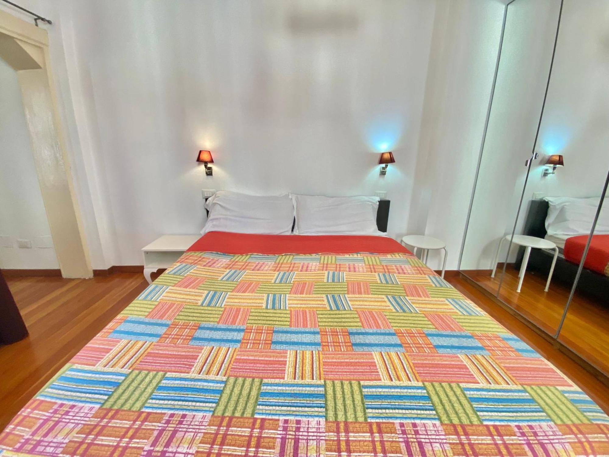 Apartment In Coorte Di Prestigio, Tra Centro, City Life E Metropolitana A Due Passi Milan