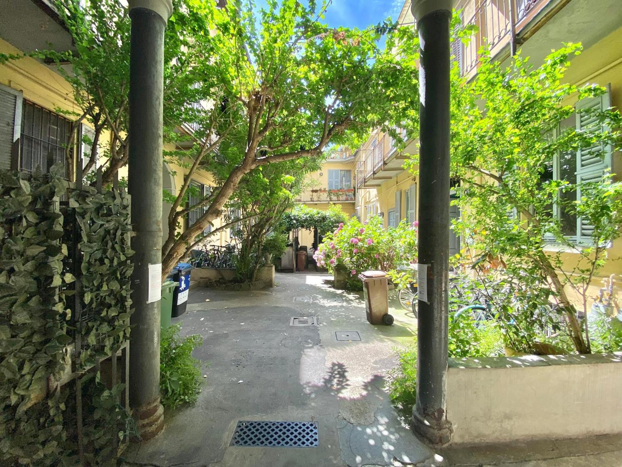 In Coorte Di Prestigio, Tra Centro, City Life E Metropolitana A Due Passi Appartamento Milano