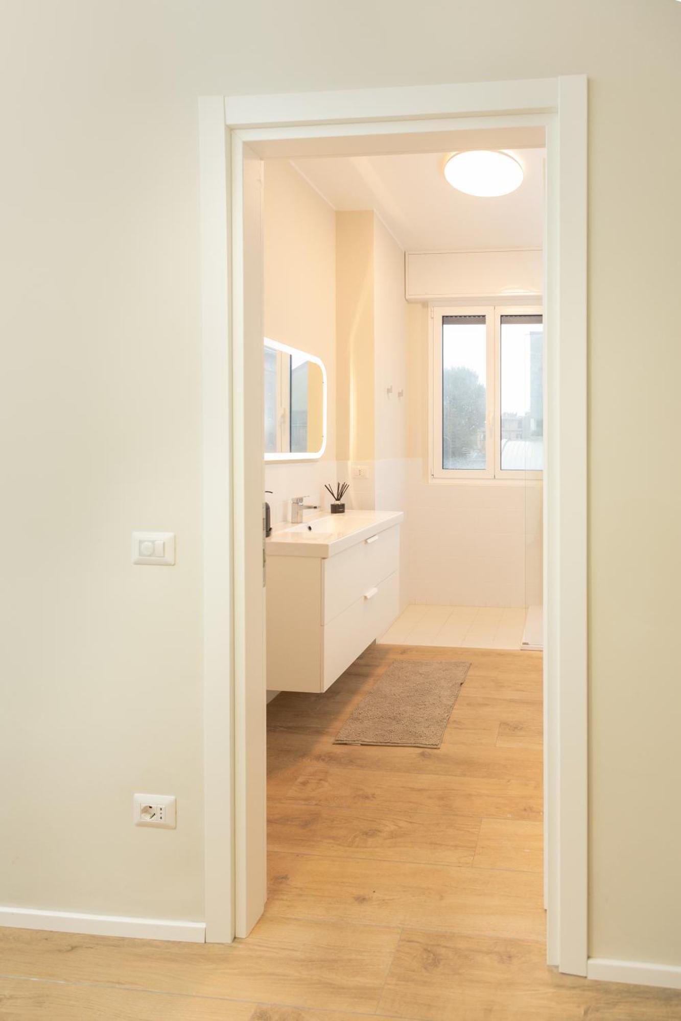 Dreams Exclusive With Terrace - Free Parking - M1 Station - Near Center Apartment *