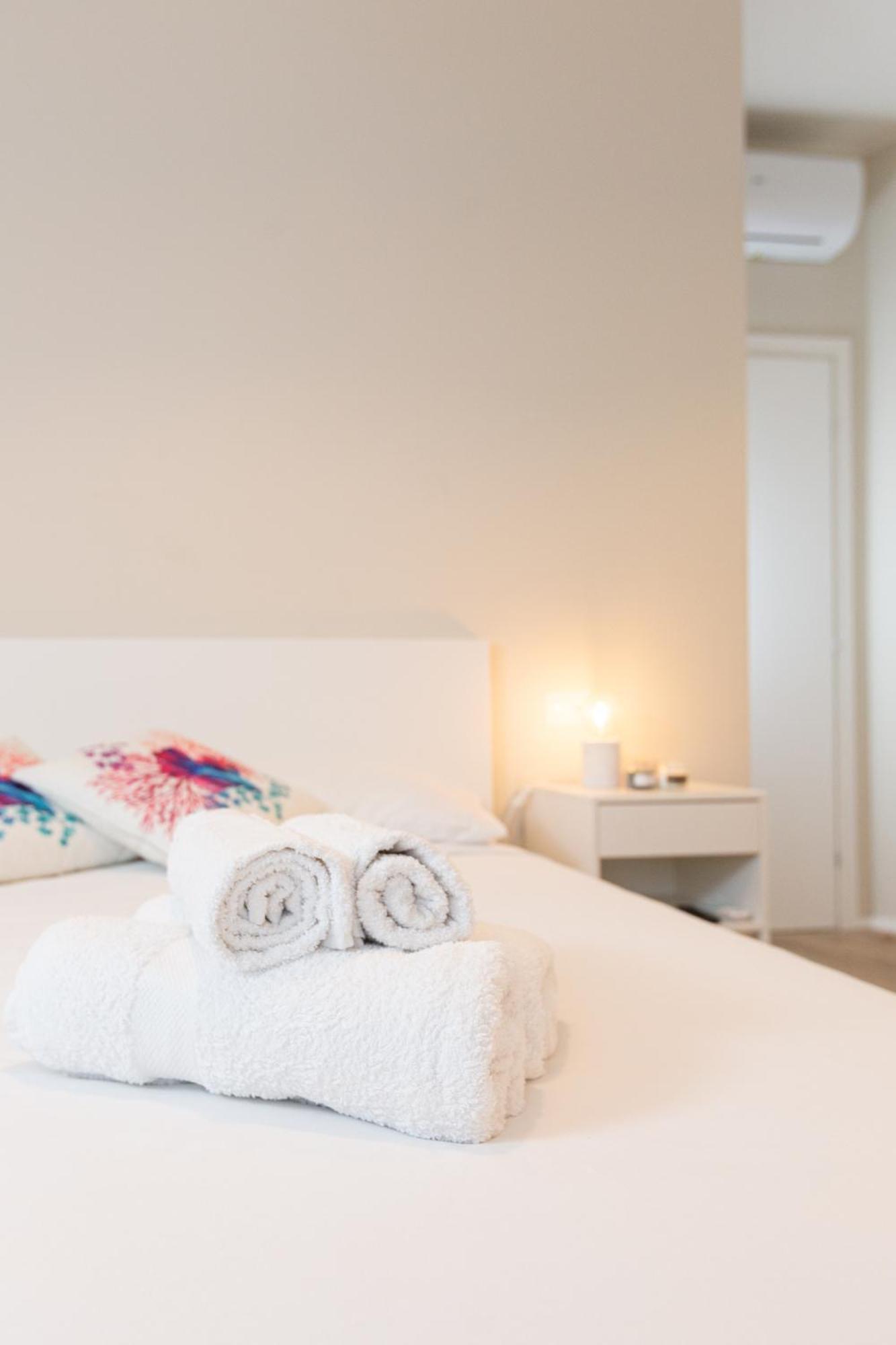 Apartment Dreams Exclusive With Terrace - Free Parking - M1 Station - Near Center *