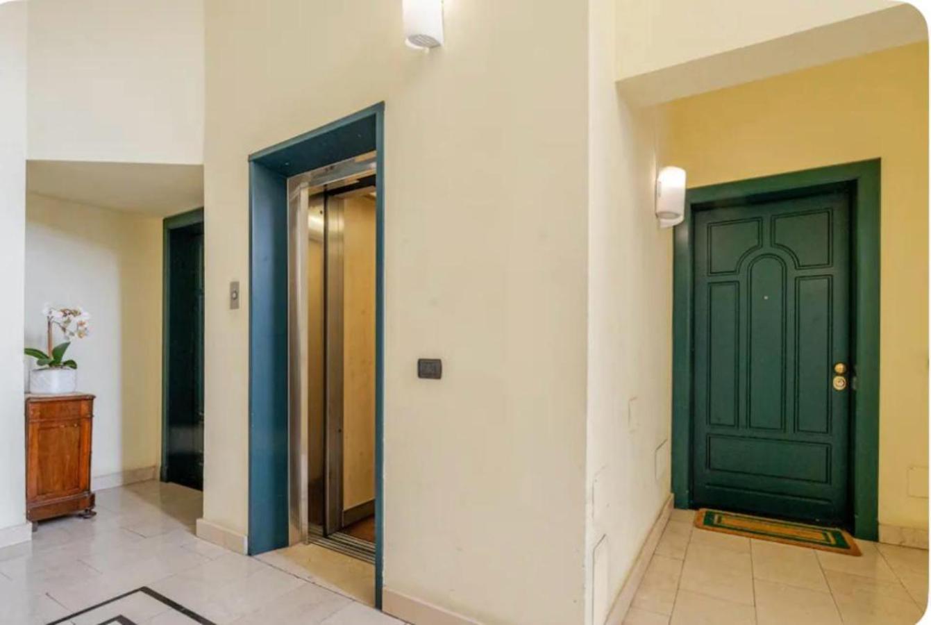 San Babila Loft Esclusivo With Parking Milan