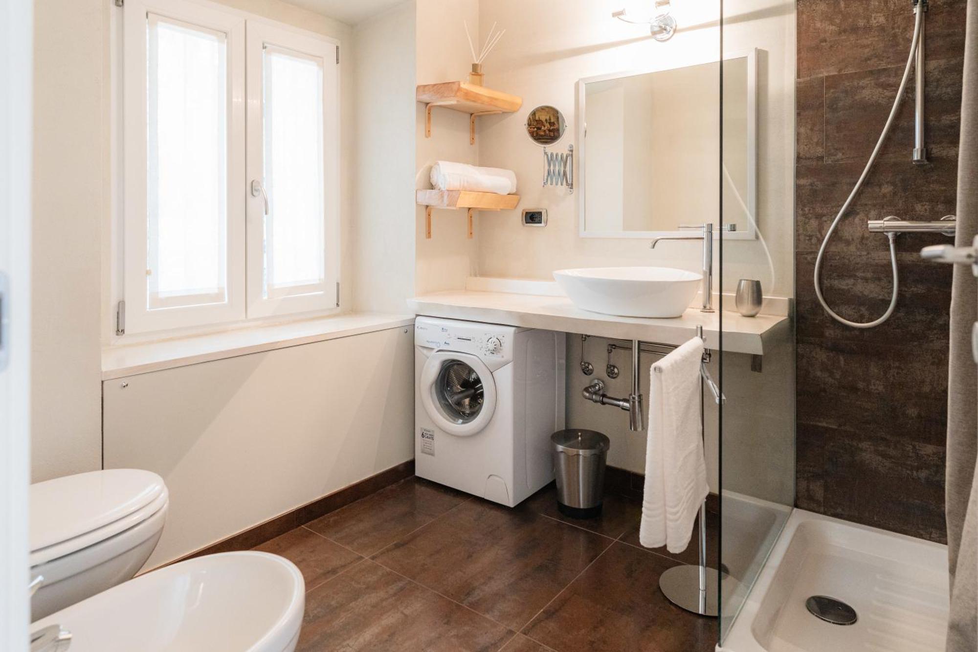Apartamento Eleganza Design Corso Porta Garibaldi - 80 Mq *