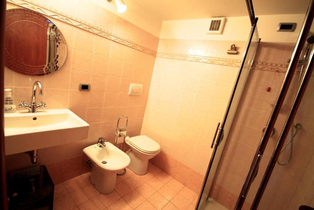A Loft - Metro Centro- 5 Posti Appartamento