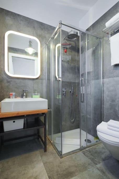 Contempora - Elegante Trilocale In Citylife - Boezio 20 Apartment *