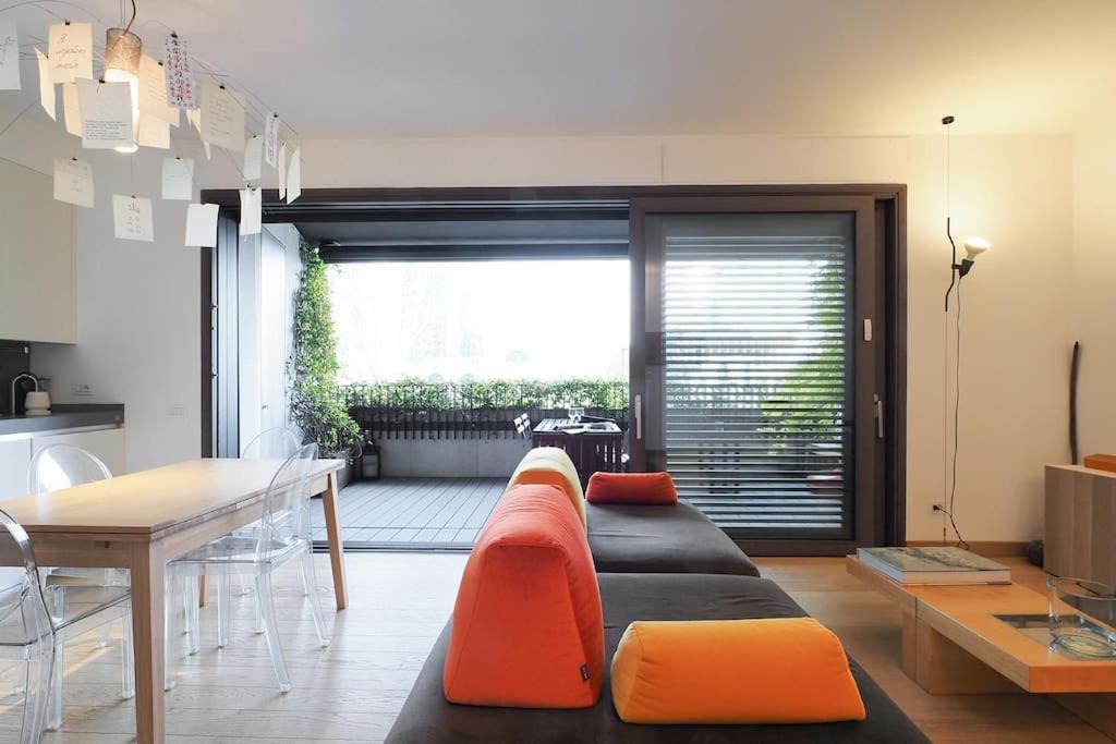 Contempora - Elegante Trilocale In Citylife - Boezio 20 Milan