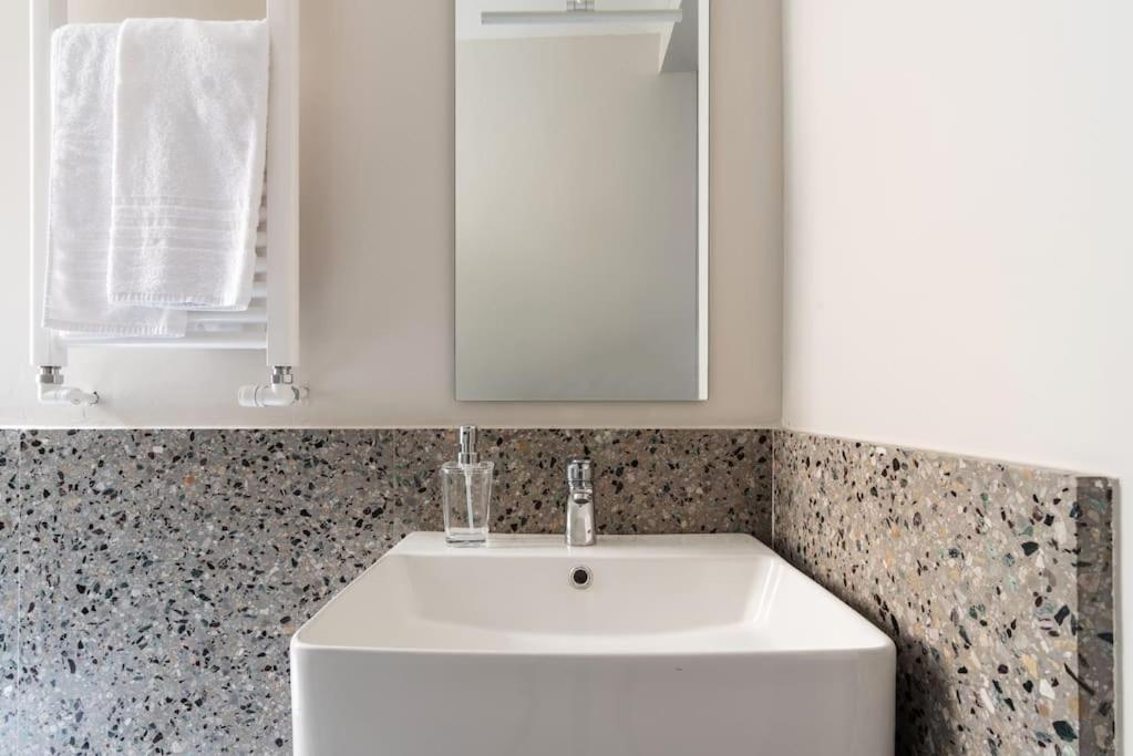 Casa Dina - Monolocale Washington De Angeli Appartamento Milano