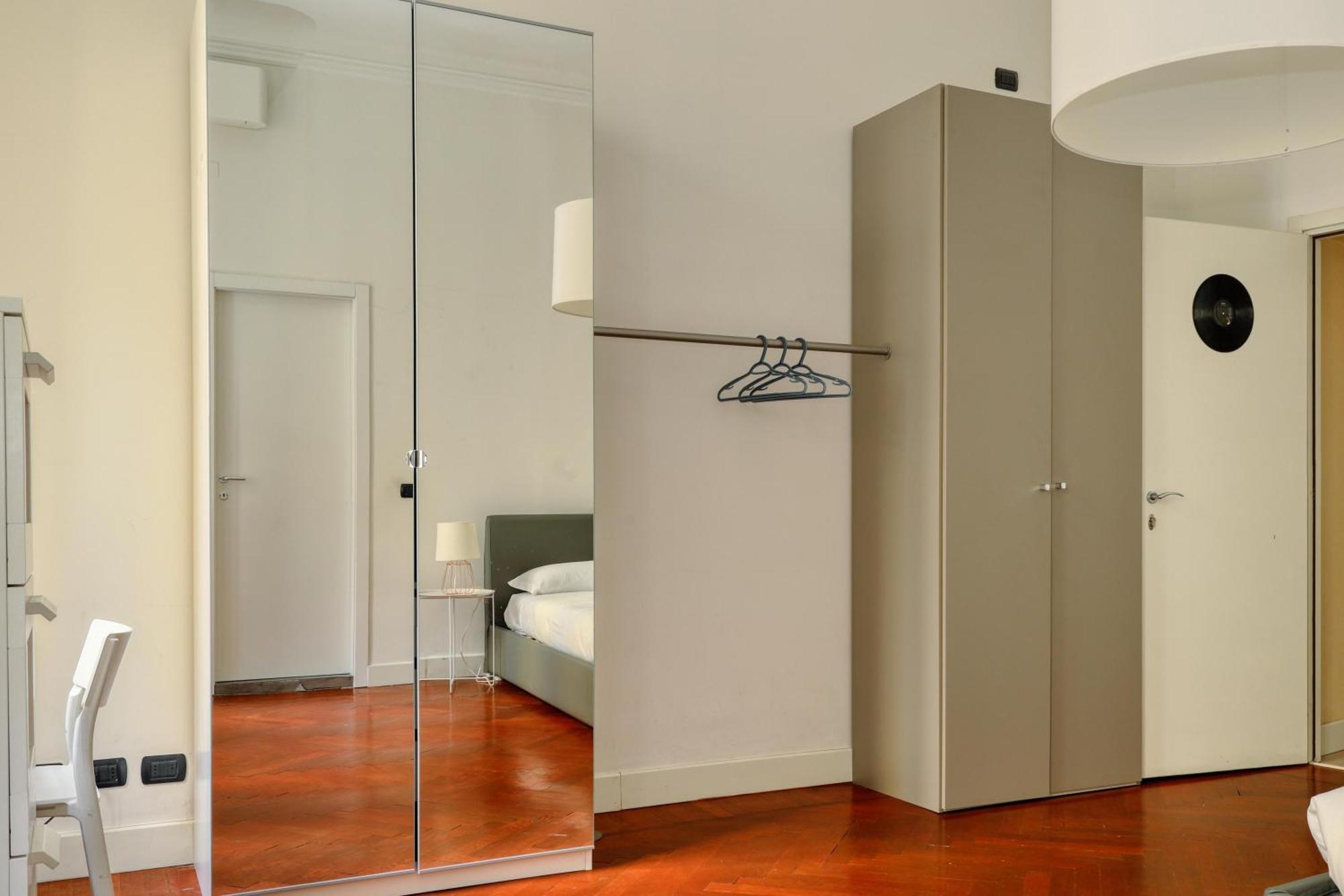 Chic Joivy Flats In The Centre Apartment