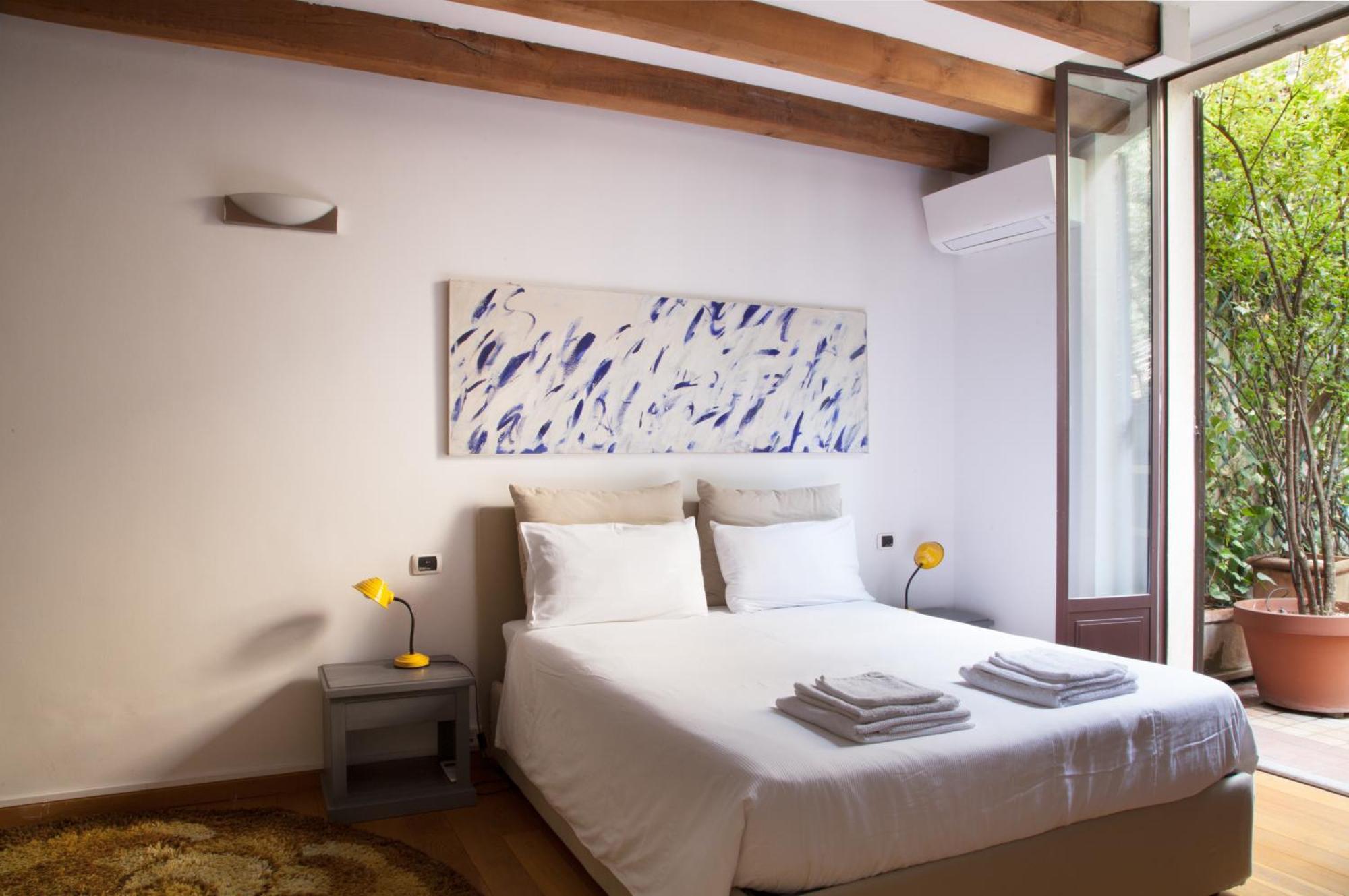 Wprelais Palm Fronds Apartment Milan