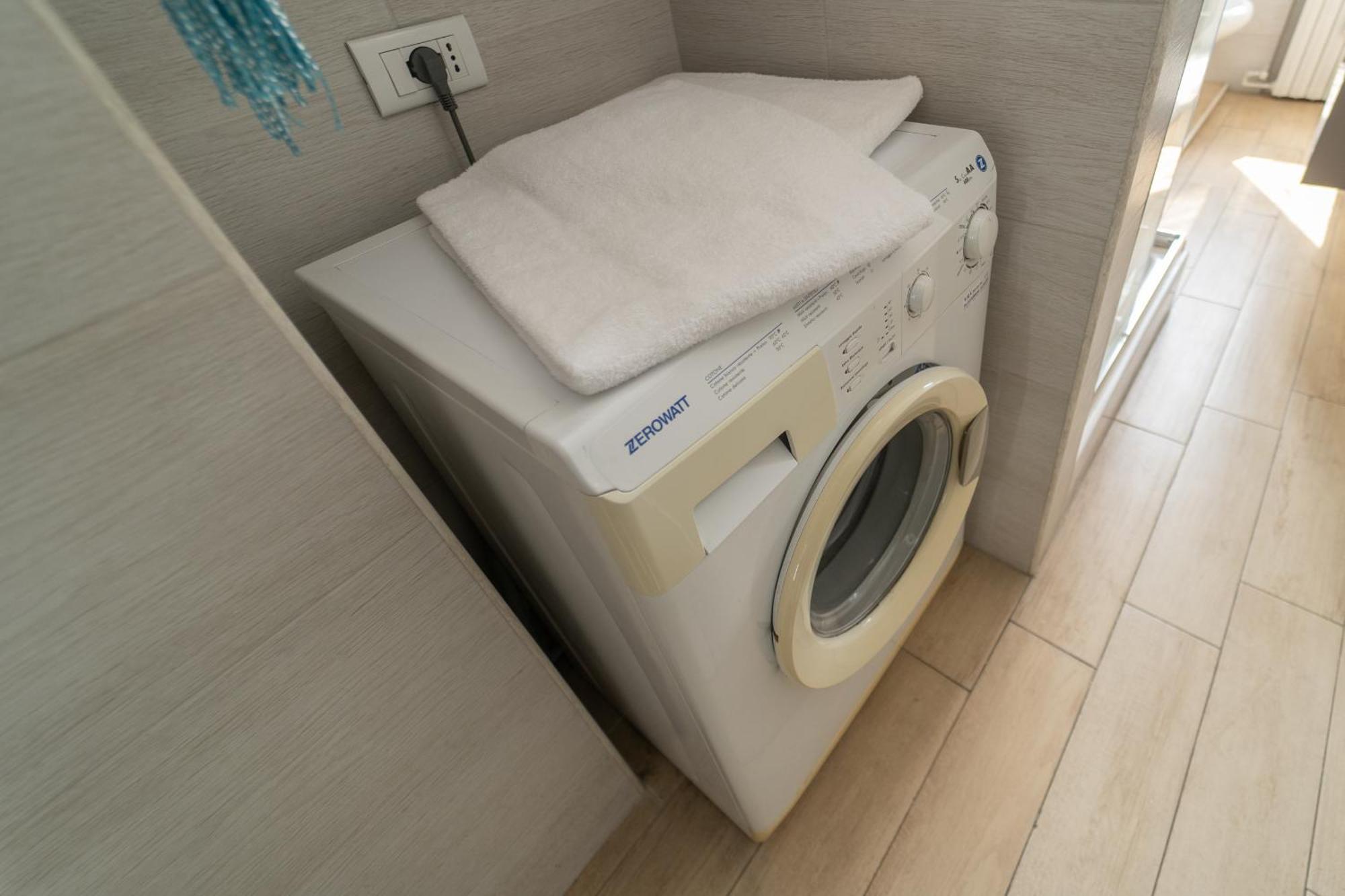 Nelly Apartment Milan