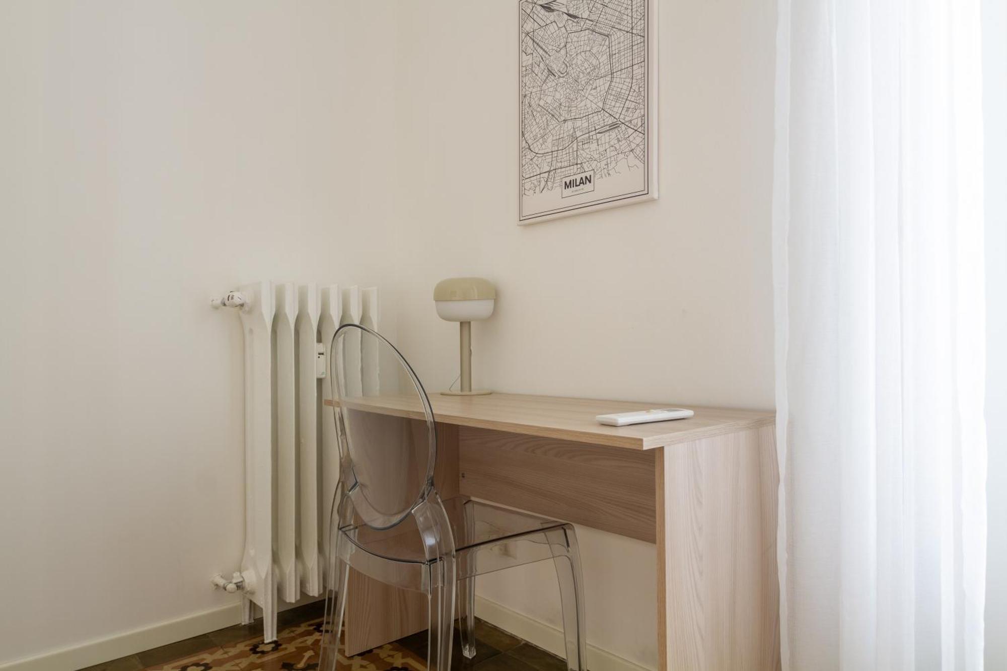 In Historic Building- Porta Venezia Apartamento *