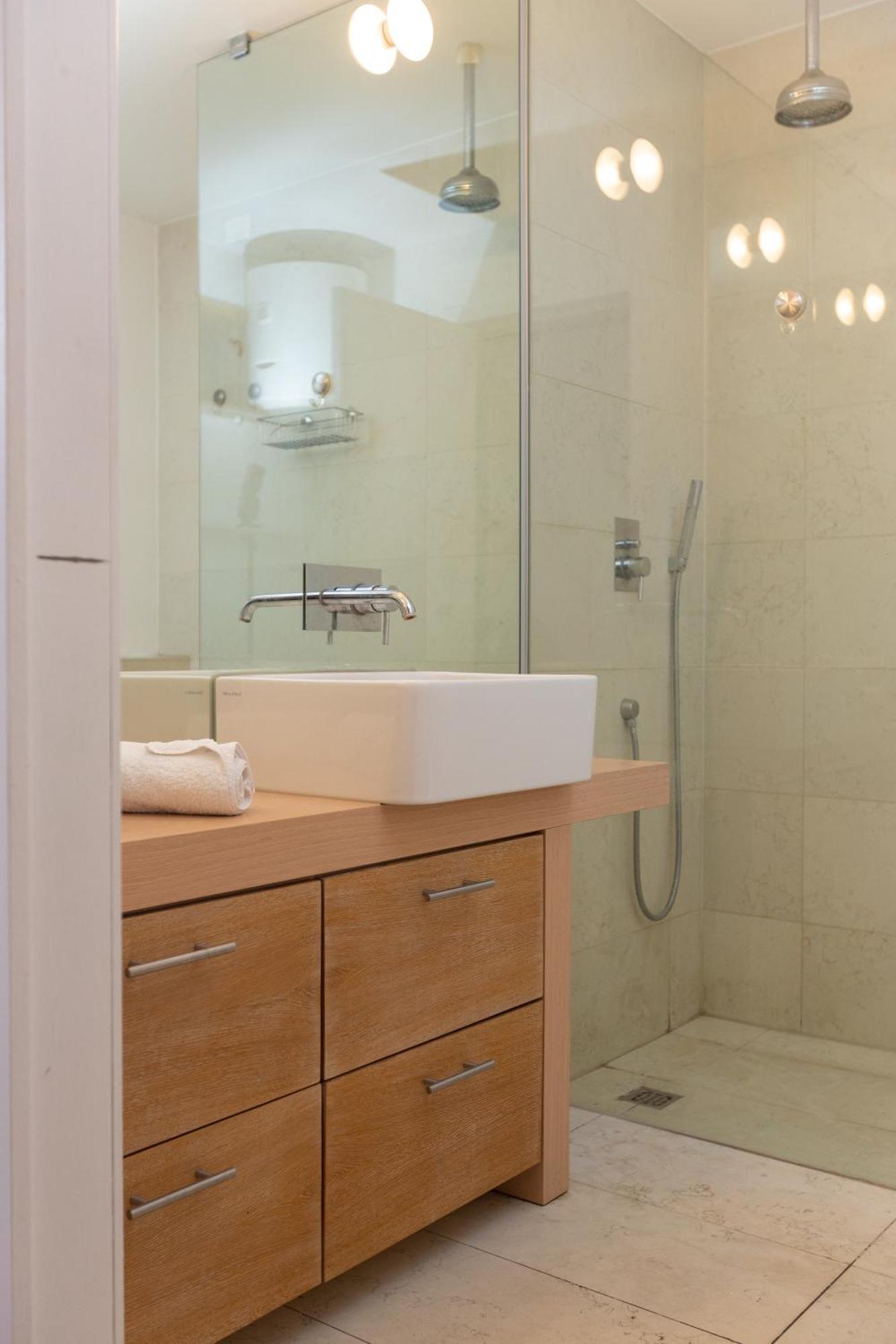 White And Brown Exclusive Loft With Terrace - Free Parking - M2 Station * Milano