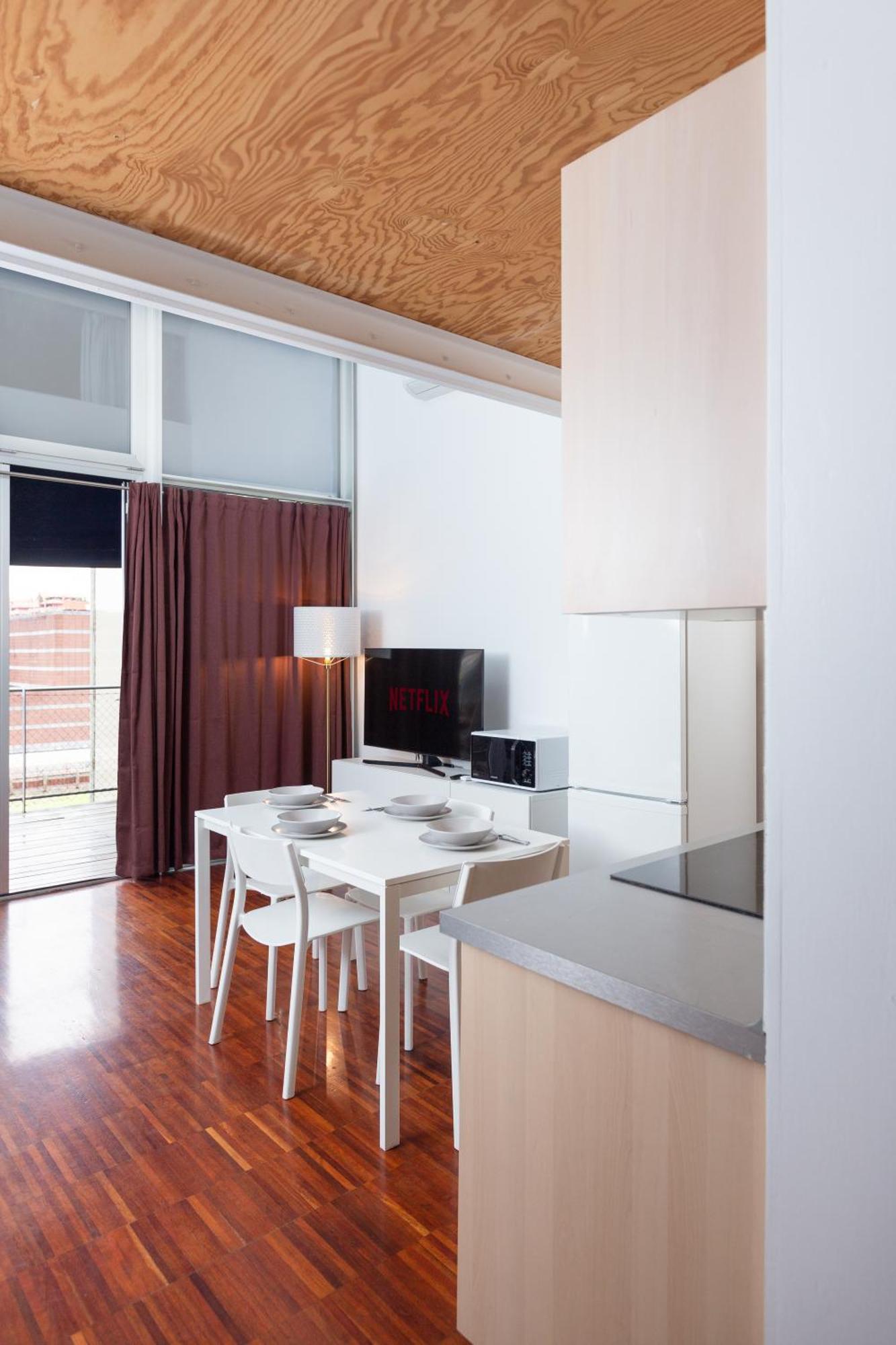 White And Brown Exclusive Loft With Terrace - Free Parking - M2 Station * Milano