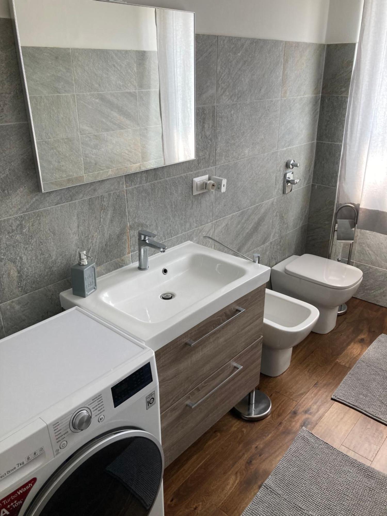 Guest house Cozy Shared Restroom In San Siro - Citylife *
