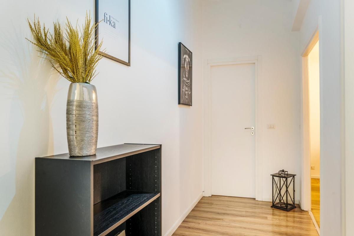 Luxury 4 Bedrooms Close To Duomo *
