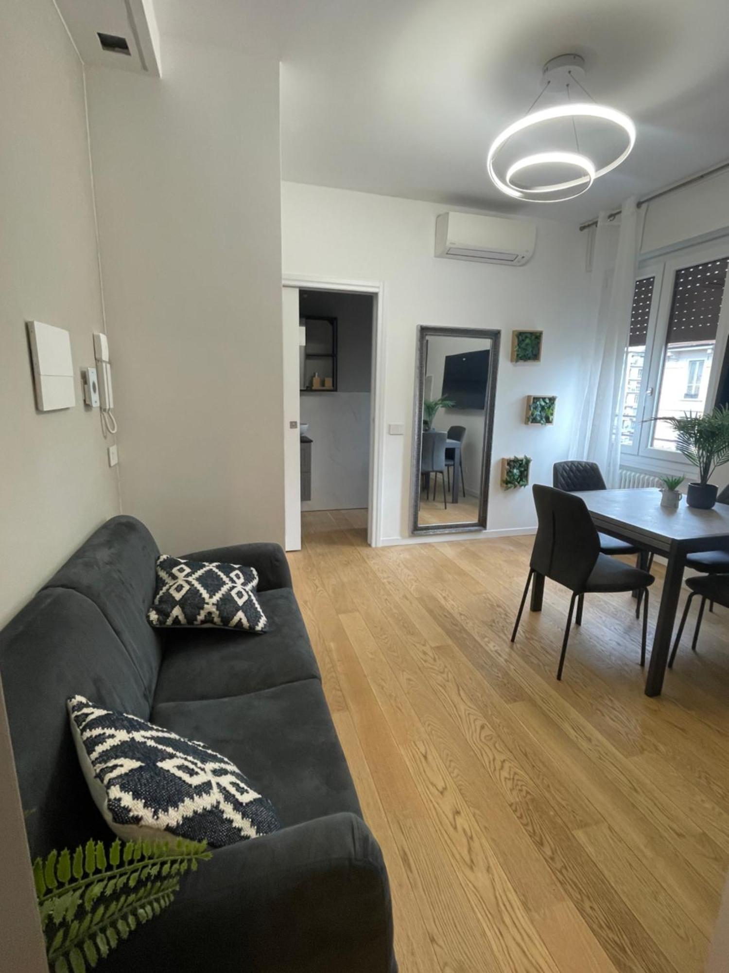 Apartment Sempione 54 Milan