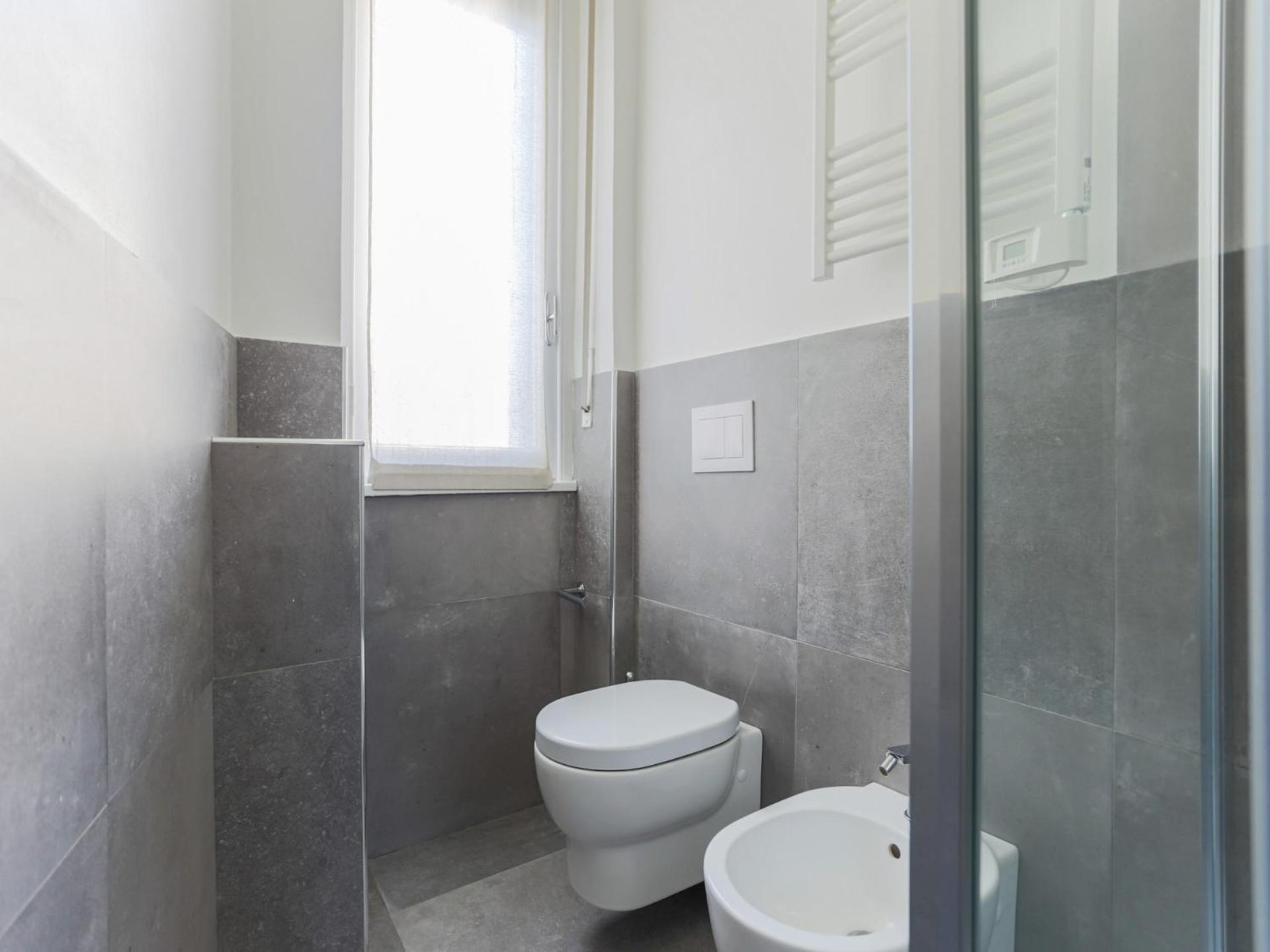 The Rent - Spacious Two-bedroom In Crocetta Apartamento *