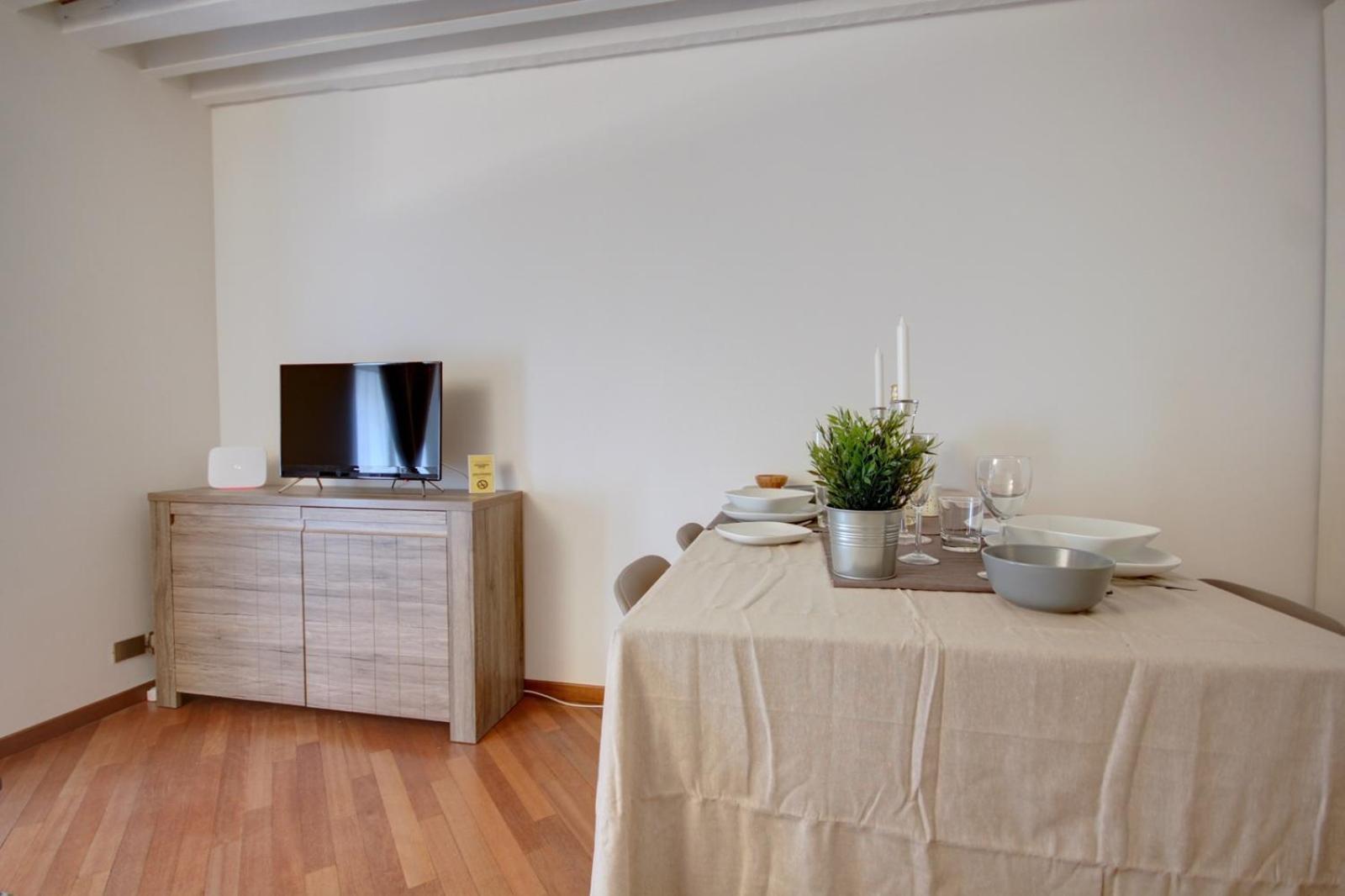 Milanrentals - Moscova Apartamento Milão