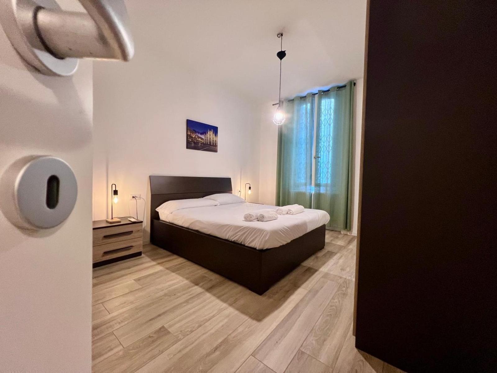 Kibilu - Via Valtellina - Quartiere Isola - Stazione Garibaldi - Monumentale - Vicinanze Brera *