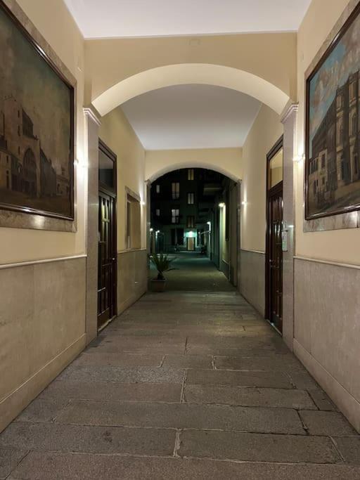 Apartment Il Nido Del Centro Storico-a Due Passi Dai Navigli E Dal Duomo *