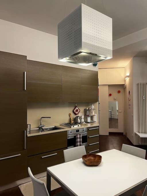 Apartment Il Nido Del Centro Storico-a Due Passi Dai Navigli E Dal Duomo *