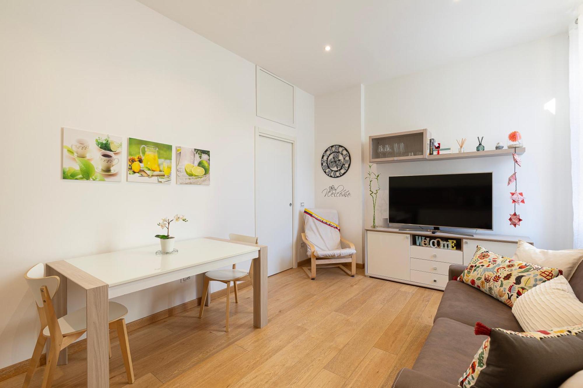 Flat 50m Station! Apartment *