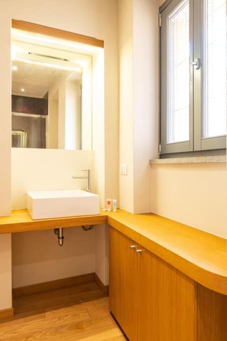 Elegante Trilocale Nel Cuore Di Brera - Mirable Pm Apartment