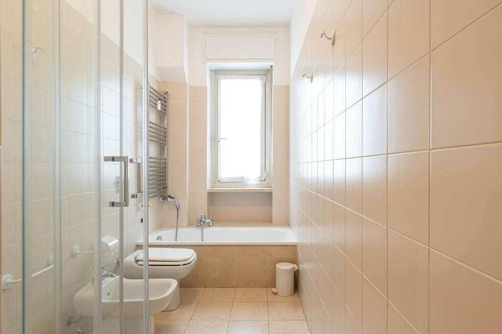 Splendido Trilocale Zara Ottavo Piano - Mirable Pm