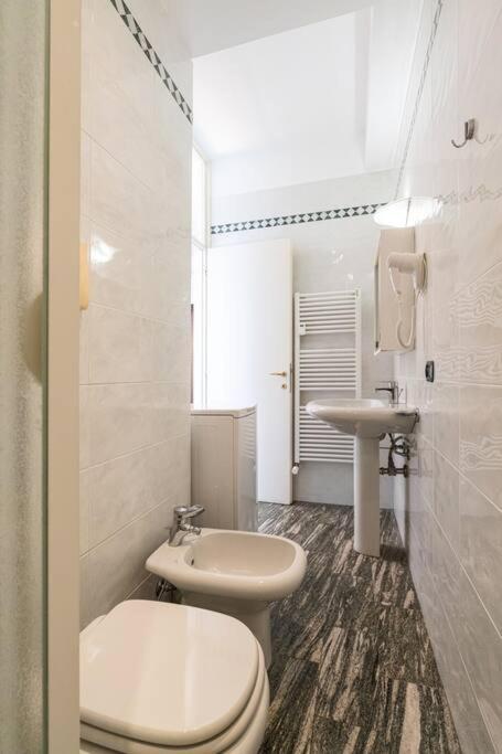 Apartment Fantastic Two Bedroom Zara 5th Fl- Mirable Pm Milan