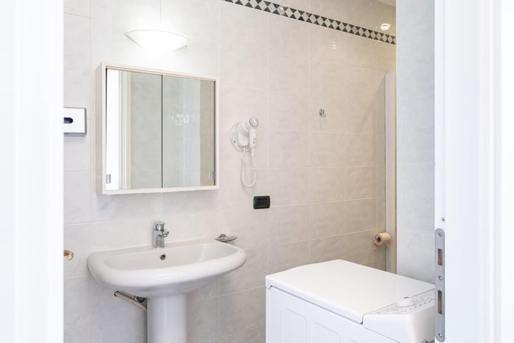 Apartment Fantastic Two Bedroom Zara 5th Fl- Mirable Pm *