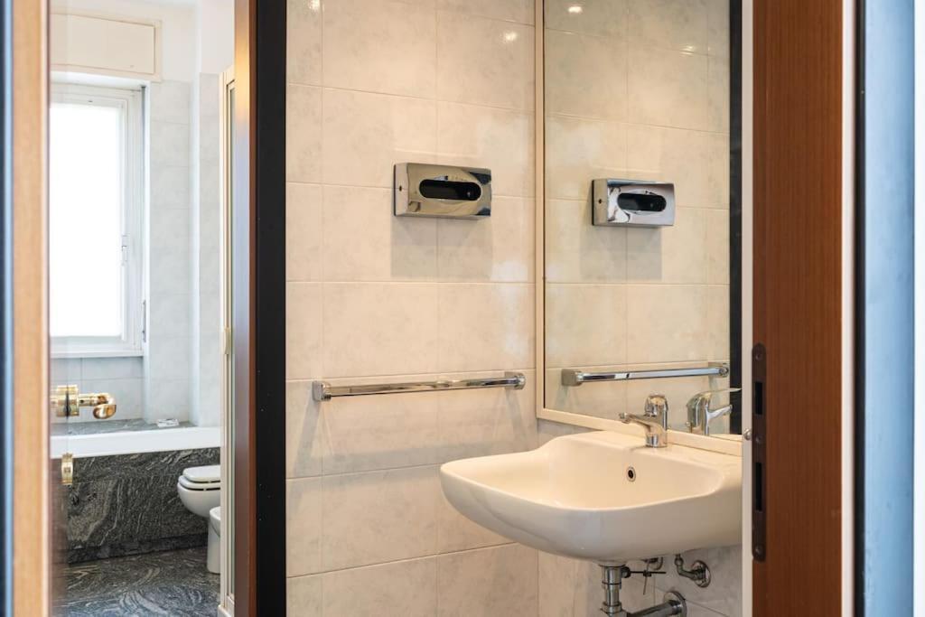 Apartment Fantastic Two Bedroom Zara 5th Fl- Mirable Pm