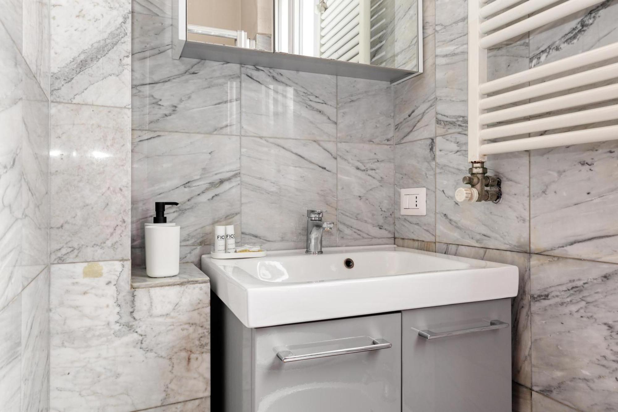 Joivy Welcoming 1br Flat In Porta Garibaldi Milan