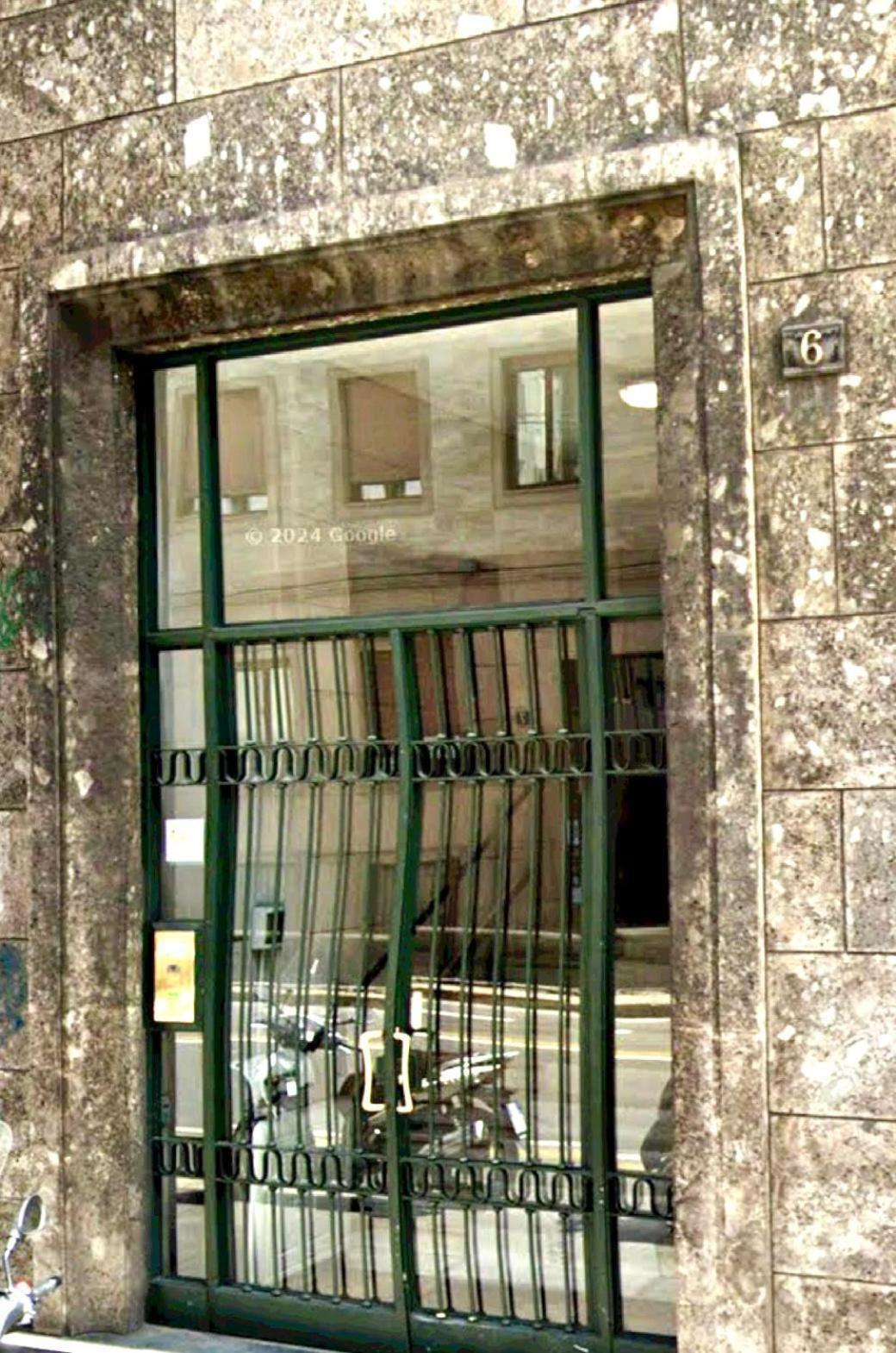 Cute And Duomo - Red Apartment *