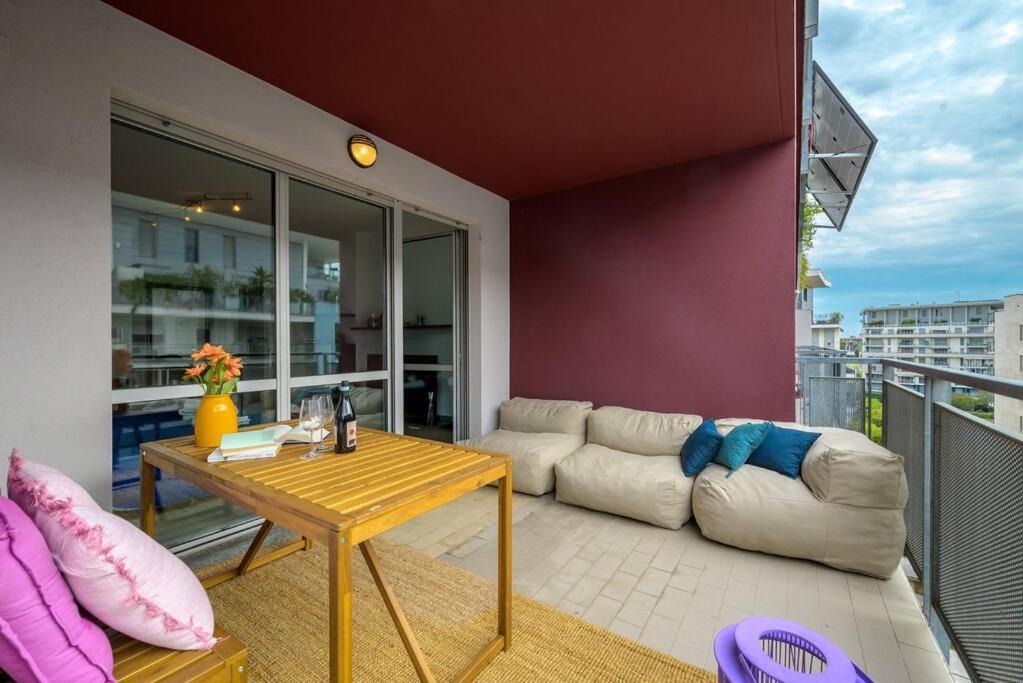 Apartment Near Duomo - Free Parking -terrace - Metro - Ac *
