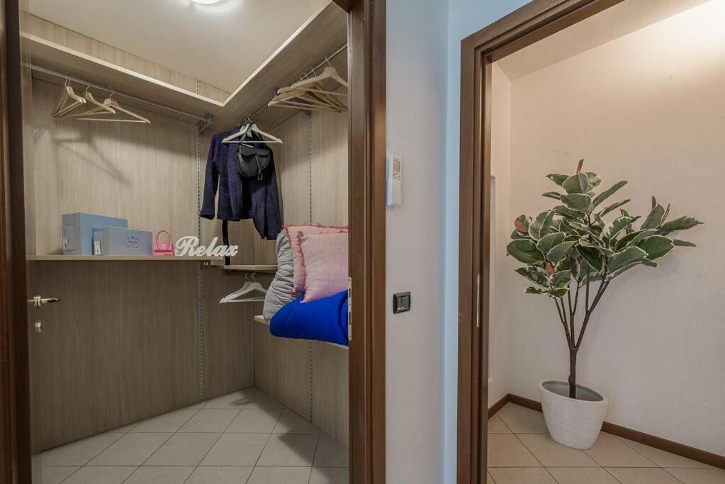Apartment Near Duomo - Free Parking -terrace - Metro - Ac Milan