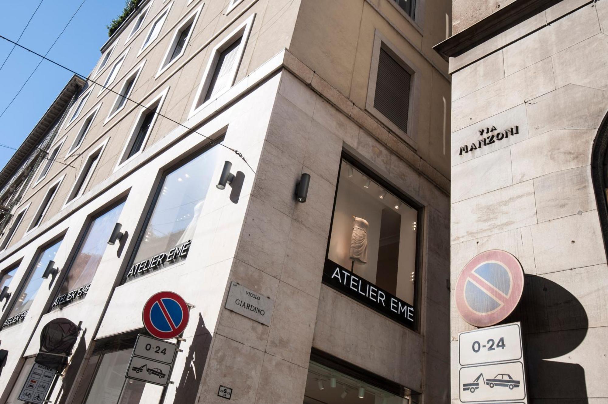 Apartment Montenapoleone Central - Best Location Possible *