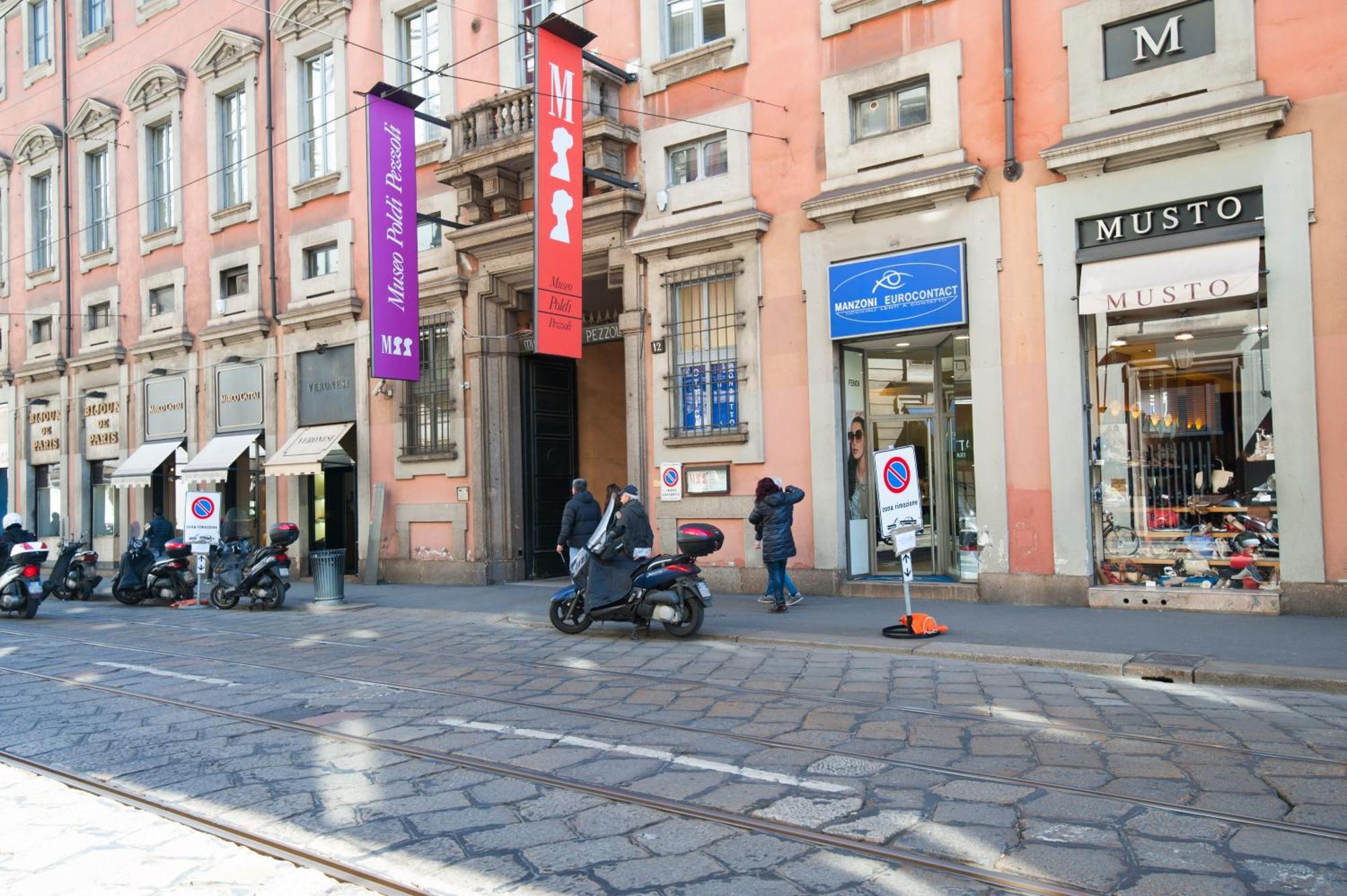 Montenapoleone Central - Best Location Possible Apartment