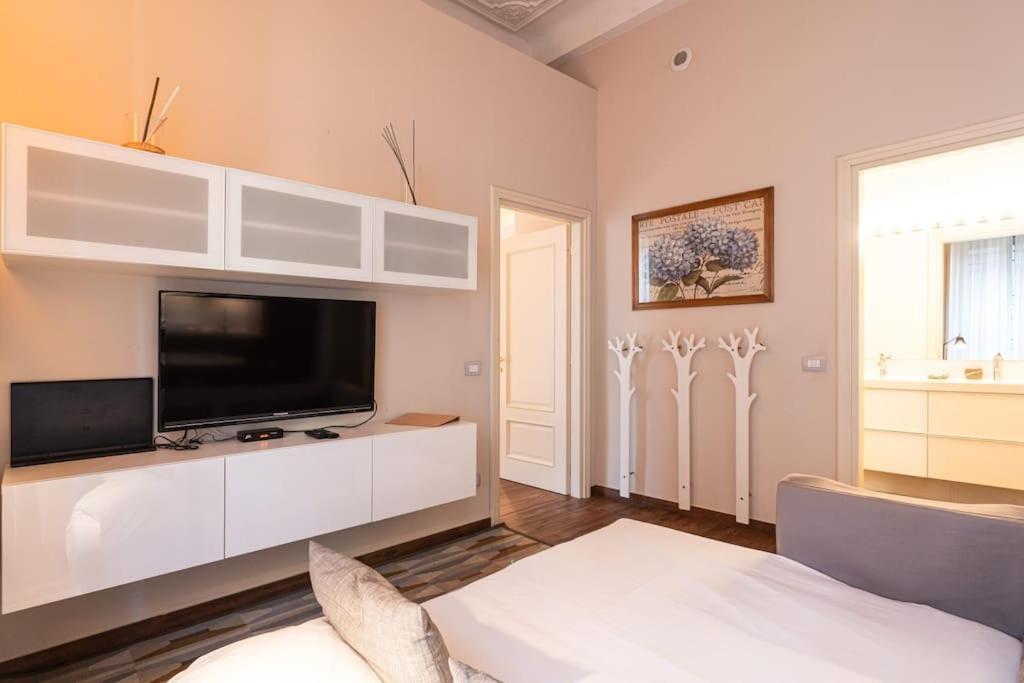 Crocetta Traviata Bilocale I Piano - Mirable Pm Apartment *